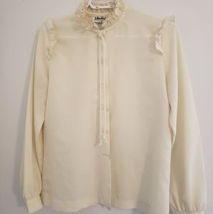 Jo Handin Off White Ruffled Blouse